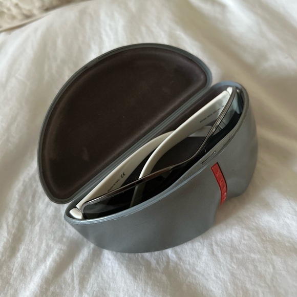 Prada Sunglasses - Picture 2 of 6